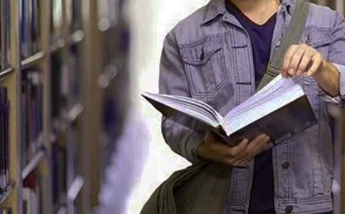 有关大学生毕业自我鉴定范文