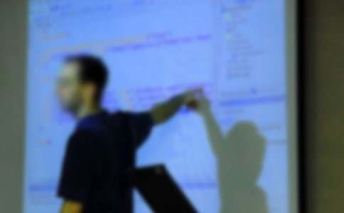 高中政治教师年度工作总结10篇