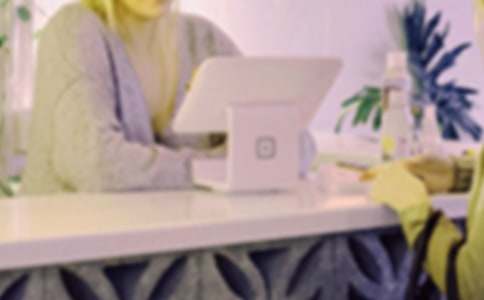 前台简短的自我介绍